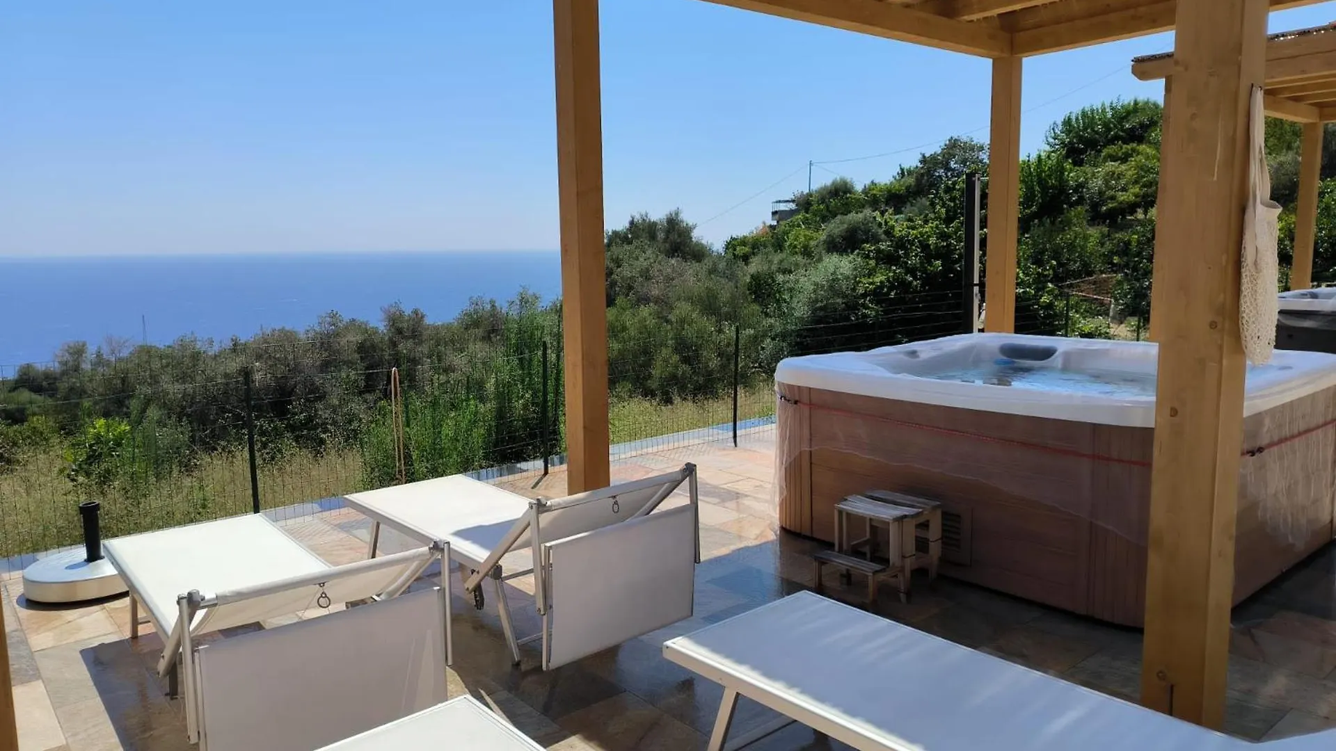 Aparthotel Casal Trinacria Santa Teresa Di Riva